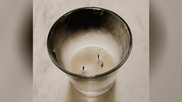 HOW TO PREVENT OR REDUCE CANDLE SOOT